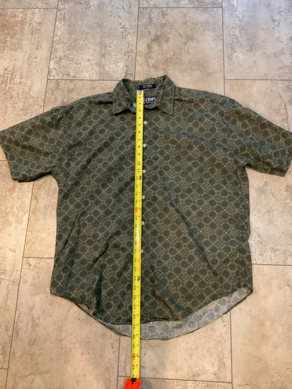 Chaps Ralph Lauren Men’s Shirt L Geometric Print Button Short Sleeve OliveGreen